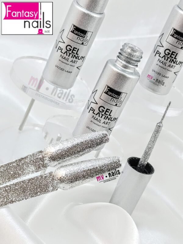 GEL LINNER PLATINUM #01SILVER